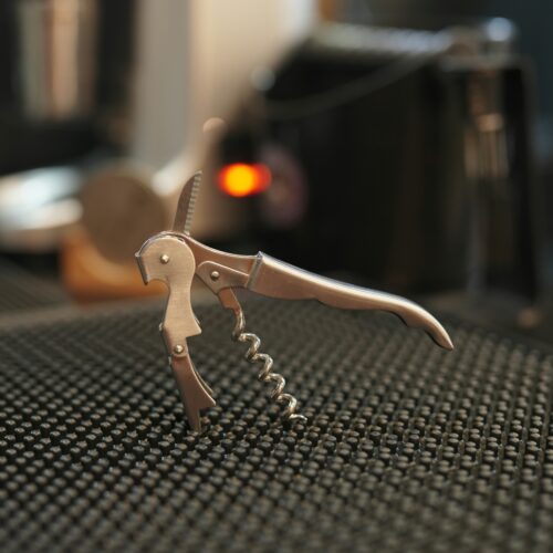 در باز کن بطری